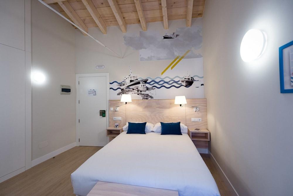 Hotel Tematico Do Banco Azul Finisterre Exterior photo